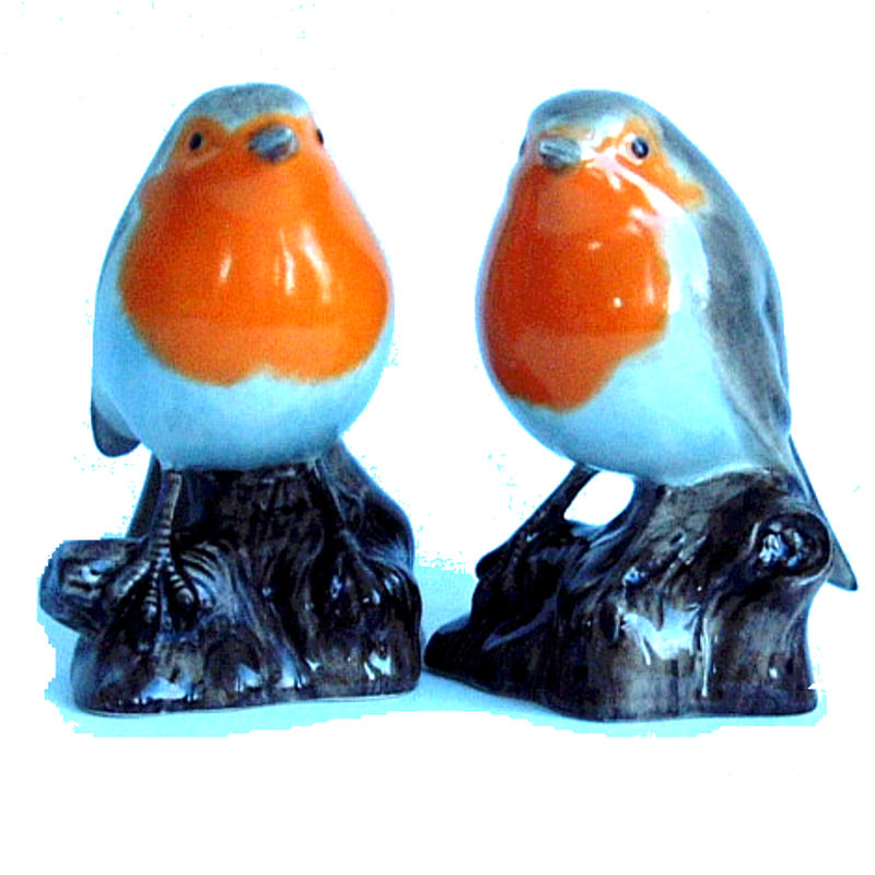 Robins on Log Salt and Pepper Pots by Quail Ceramics