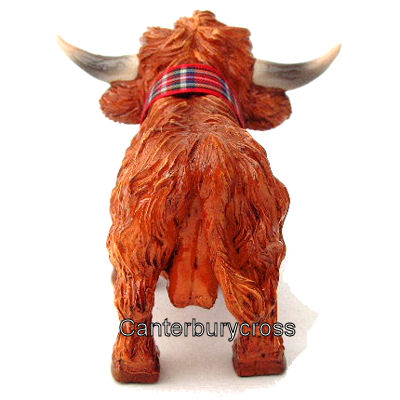 Hogan, a Highland Bull Little Paws Figure by Arora Design - Image 3