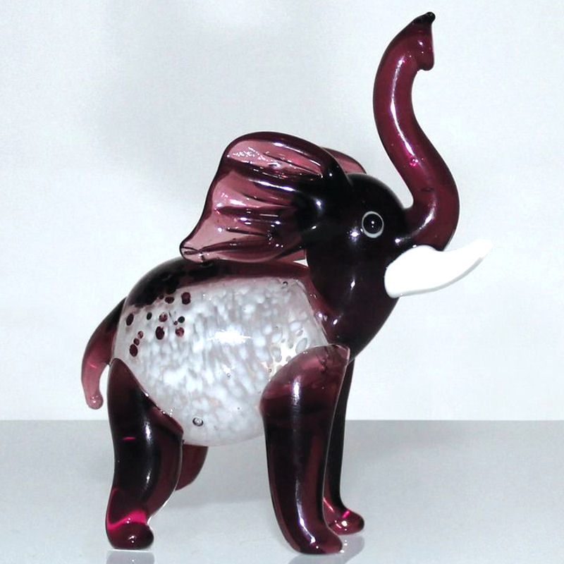 Miniature Purple and White Glass Elephant - Objet D'Art