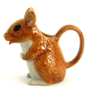 Wood mouse jug