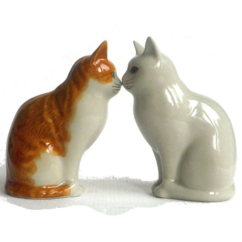 Daisy and Squash Cruet