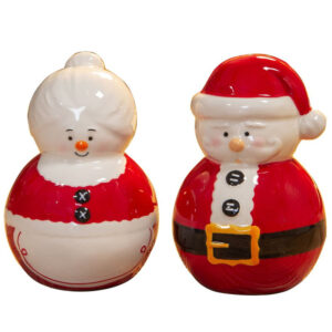 Round Mr and Mrs Santa Cruet