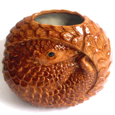 China Pangolin Flower Vase from Quail Ceramics - Image 2