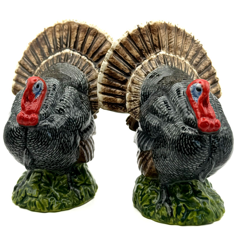 Novelty Turkey Cruet/Salt and Pepper Shakers from Quail Ceramics
