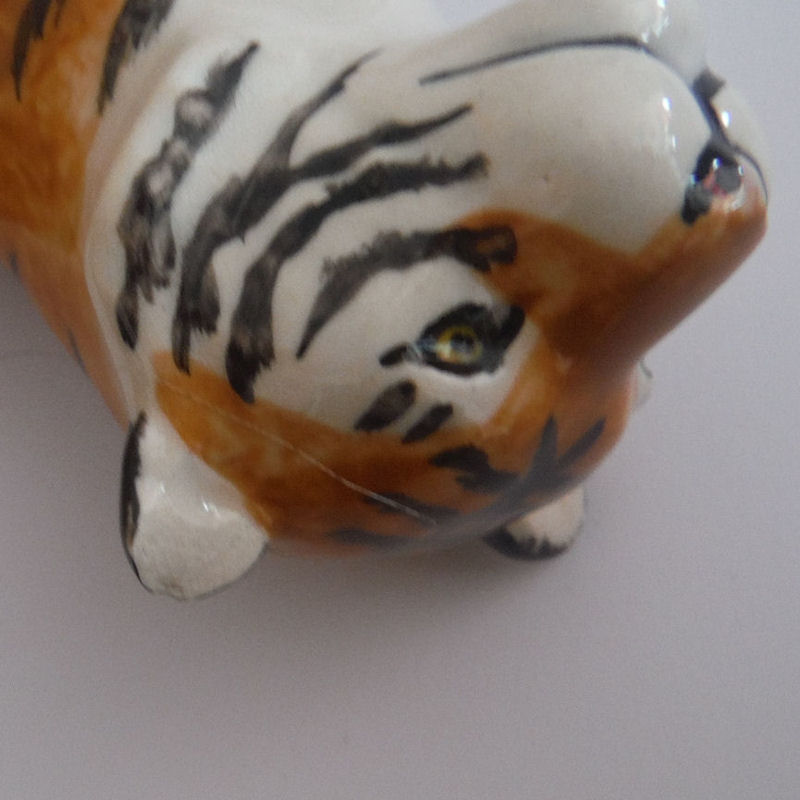 China Tiger Bud Vase from Quail Ceramics - Slightly Imperfect - Image 4